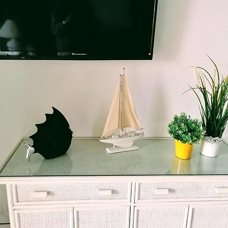 Port F2 Apartmán *
