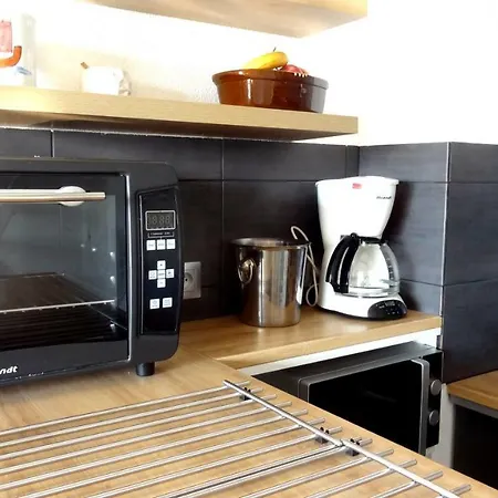 Port F2 Apartmán *